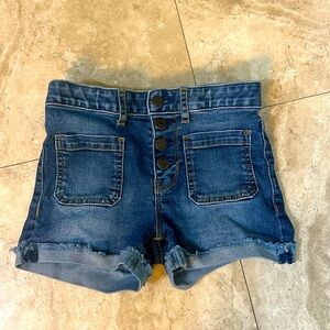 Girls medium wash jean shorts